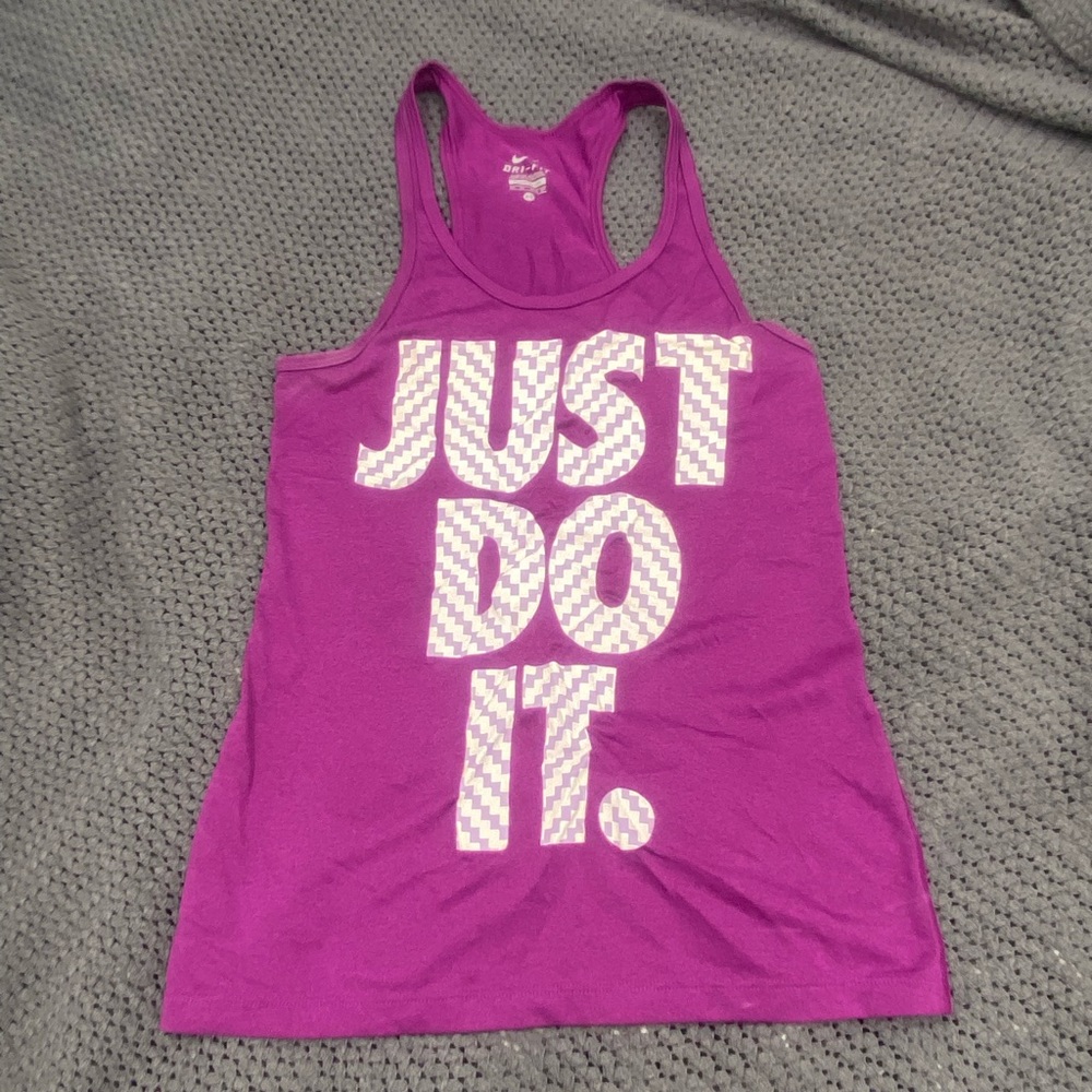 Nike workout tank